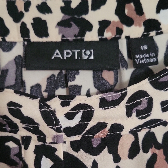 Apt. 9 Black and Cream Long Sleeve Sundress - Picture 3 of 4